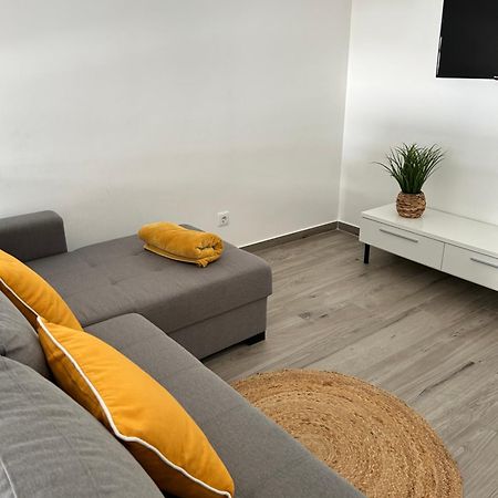 My Beach'S Apartments Poente Nazare Bagian luar foto